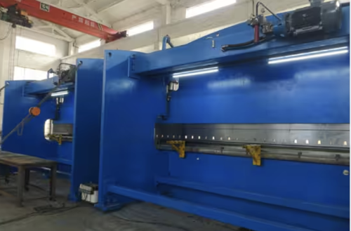 son şirket davası hakkında Russian Client Expands Steel Bending Capacity with 3200KN CNC Tandem Press Brake, 8000mm Width