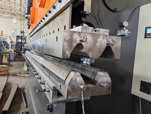 Good price CNC Pres Fren Makinesi Koruma Çitleri Yapmak İçin çevrimiçi