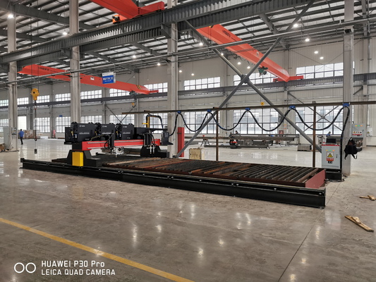 Endüstriyel için Yüksek Hızlı CNC Plazma Kesme Makinesi Çok Kafa Dikey Şerit