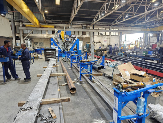 HM600/12000 Yüksek direkli ve monopolik dikiş kaynak makinesi