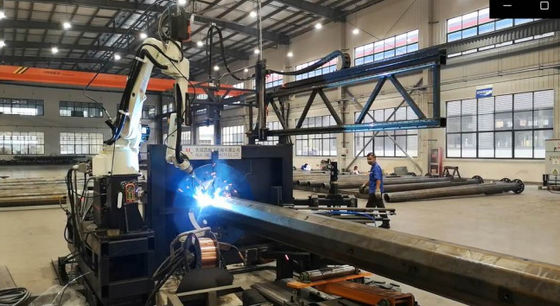 Alt levha için robot kaynak ekipmanları