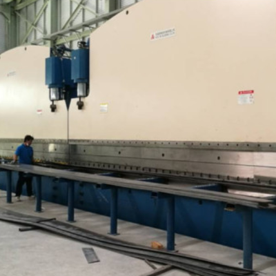 2-WE67K-400/7000 CNC Tandem Pres Fren 400T 7m Hafif direği direği için