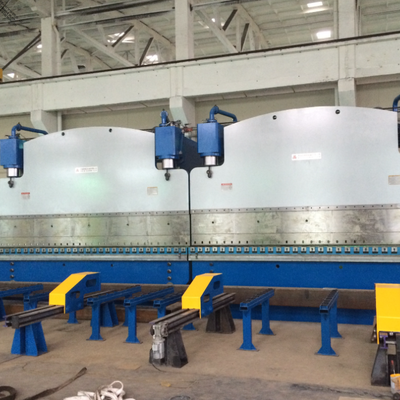 CNC Tandem Hidrolik Pres Fren 320 Ton İş Gücü ve 6000 mm Masa Uzunluğu ile DELEM DA53T CNC Sistemi