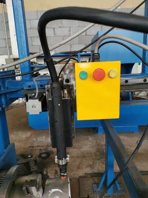 CNC Light Pole Door Cutting Machine, Max çapı 350mm, maksimum kesim uzunluğu 2000mm