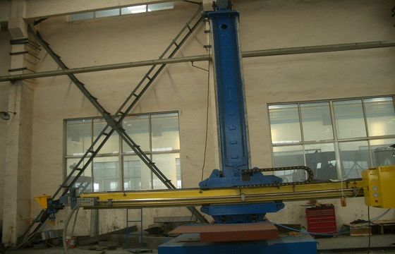 Otomatik kaynak makinesi 4000 mm dikey kaldırma çeki ve 700-4000 Φ mm Büyük su borusu kaynak için uygulanabilir çap
