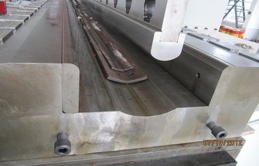 DELEM DA53T kontrolü 650Ton Otomatik büyük CNC tandem pres fren makinesi