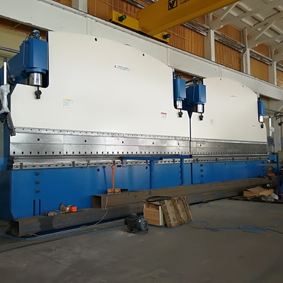 Good price 400T/7000mm CNC Tandem Pres Fren 8000kn Cnc Hidrolik Pres Fren Makinesi çevrimiçi