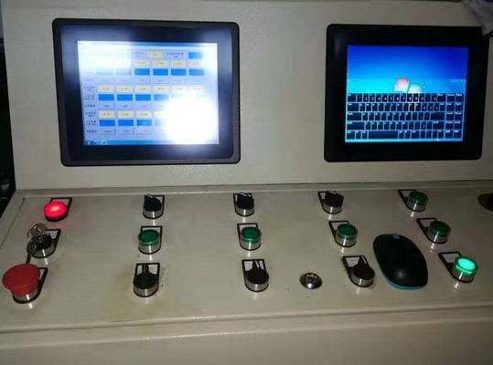 Daire ve çokgen kutup / tüp 14000mm uzunluk için Işık Kutbu Kapatma Kaynak Makinesi