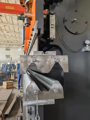 Good price Professional 5mm/s Bending Speed Press Brake Bending Machine for Precise Bending 3260*1500*2250 çevrimiçi