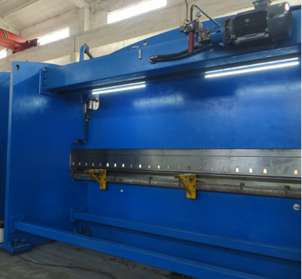 Ağır Görevli Uygulamalar için CNC Hidrolik Pres Fren Makinesi